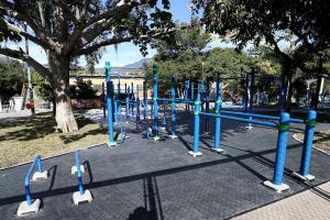 Recuperación de los gimnasios al aire libre de Medellín