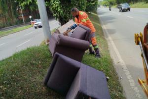 Muebles en la calles de Medellín 