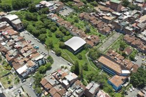 Megacolegio en Medellín