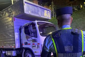 Ubicaron furgón que arrolló a un motociclista 