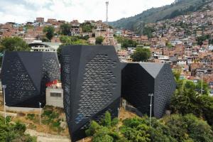 Biblioteca Santo Domingo - Medellín - 2025
