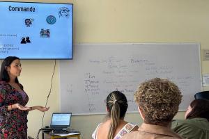 Docentes de colegios oficiales de Medellín podrán fortalecer su inglés 