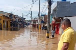 Damnificados por inundaciones en El Bagre, Antioquia