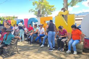 El municipio de Briceño se queda sin ayudas humanitarias para atender los 2.000 desplazados