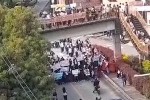 Protesta de estudiantes en Copacabana 