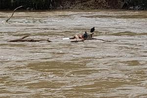 Cadáver en aguas del rio Medellín