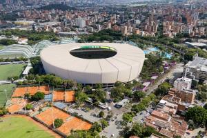modernizado estadio Atanasio Girardot de Medellín