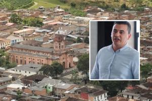 Clan del Golfo declara 'objetivo militar' al alcalde y secretario de gobierno de Pueblorrico