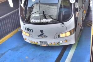 Revisión técnico mecánica del bus de Precoltur: Liceo Antioqueño