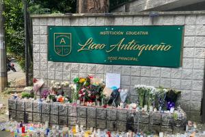 Sepelio colectivo Liceo Antioqueño