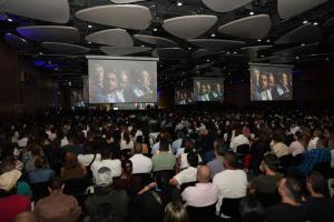 El alcalde de Medellín se refirió a la situación actual venezolana en el marco de la presentación de su informe de gestión