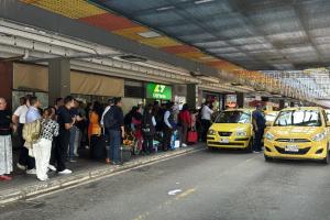 Empresas de taxis se articularon para mejorar el servicio