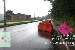 Cierre preventivo de la vía Medellín - Bogotá 