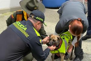 El coronel Óscar Mauricio Rico Guzmán, comandante del departamento, junto a más de 600 uniformados, dio la bienvenida al nuevo integrante.