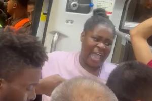 Pasajeras que se agredieron en un vagón en el Metro de Medellín 