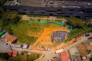 Medellín reporta 65% de avance en obras de mitigación en los puntos afectados por temporada de lluvias de 2025. 