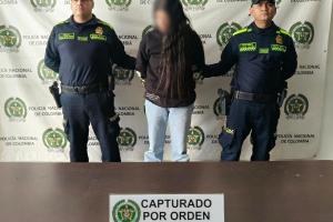 La mujer era requerida por el delito de concierto para delinquir con fines de homicidio y tendría un amplio historial delictivo.