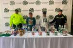 49.970 cajetillas de cigarrillos ilegales y 240 botellas de licor adulterado fueron incautadas en Medellín