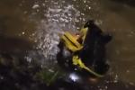 Taxista se salvó de milagro al caer al río Medellín 
