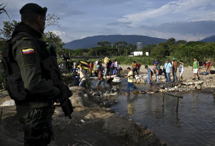 Trocha en frontera colombo venezolana