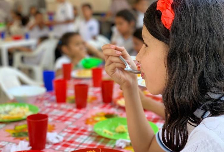Programa de Alimentación Escolar. Ilustración. 