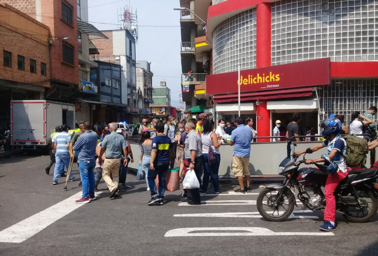 Varias personas incumplen confinamiento en Bucaramanga.