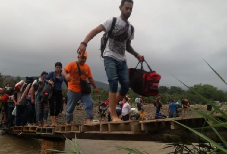 Trochas en la zona de Frontera entre Colombia y Venezuela