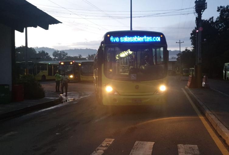 Metrolínea cambia horario de operación