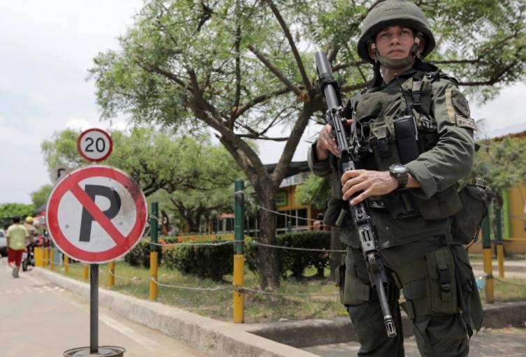 Policía vigila calles de Tibu, en la región del Catatumbo (Norte Santander)
