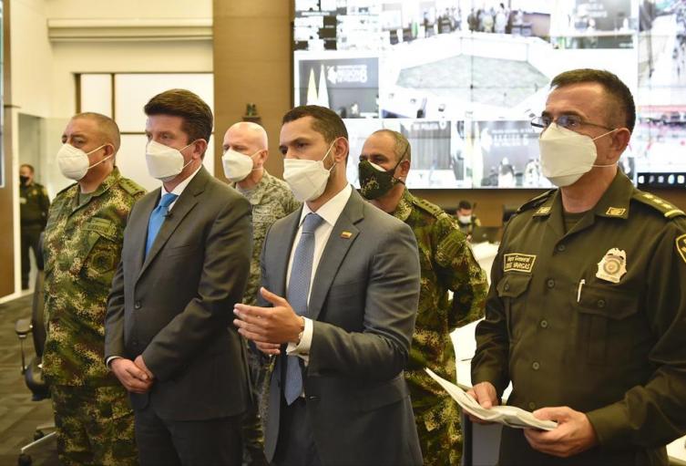 Ministro del Interior, Daniel Palacios, ministro de Defensa, Diego Molano, Director de la Policía, Jorge Vargas