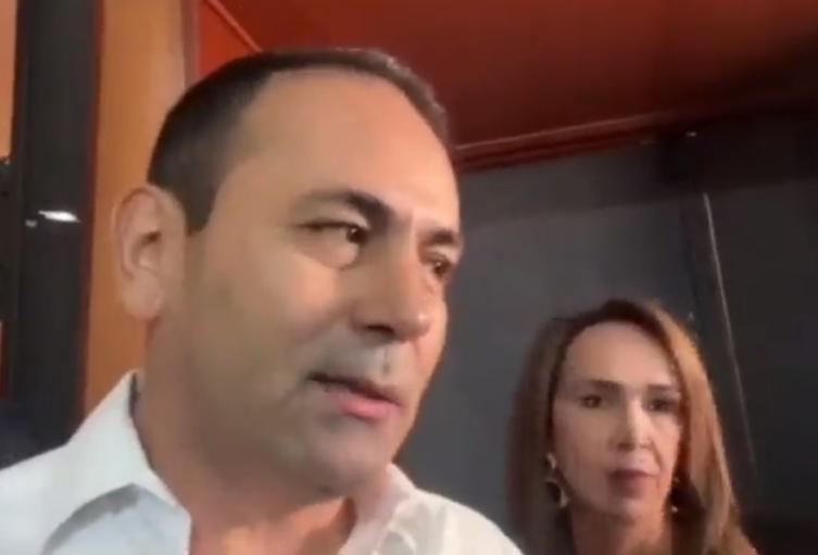 Sierra acusaba al general (r) Díaz de recibir apoyos de la familia Aguilar.