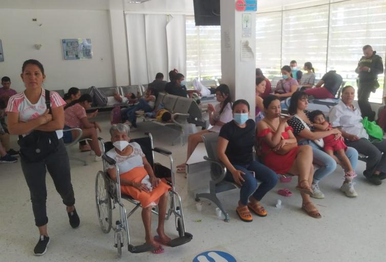Trabajadores de la salud afectados por la tercerización en Neiva