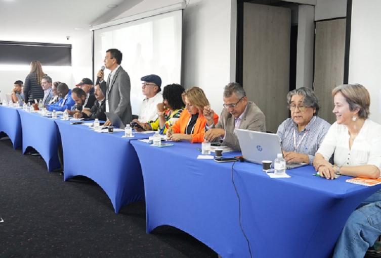 Advierte de movilziaicones