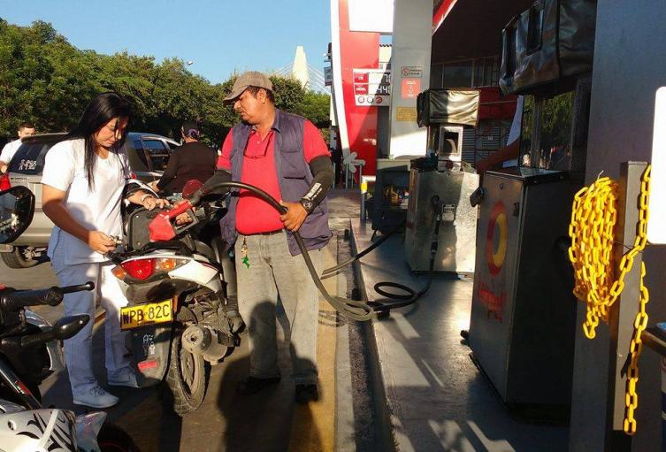 Estación de combustible en la ciudad de Cúcuta