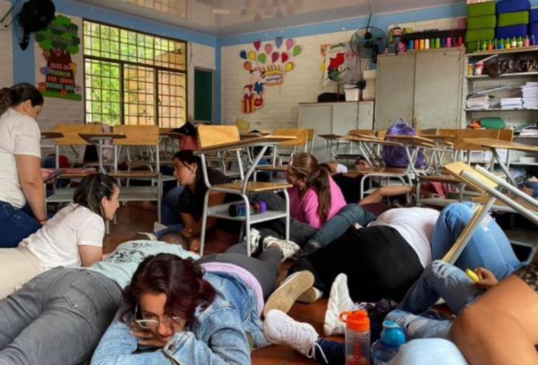 Colegios públicos de Santander tendrán anormalidad académica este jueves por jornada de apoyo a víctimas del conflicto en el Catatumbo.