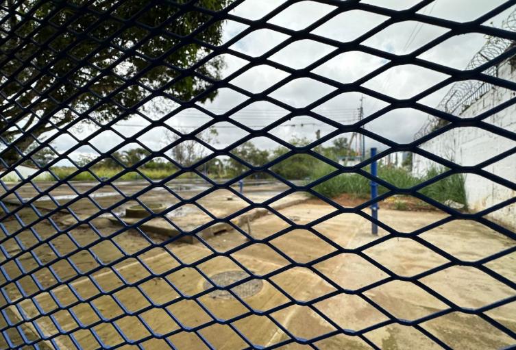Tanque de almacenamiento del Acueducto Metropolitano de Bucaramanga