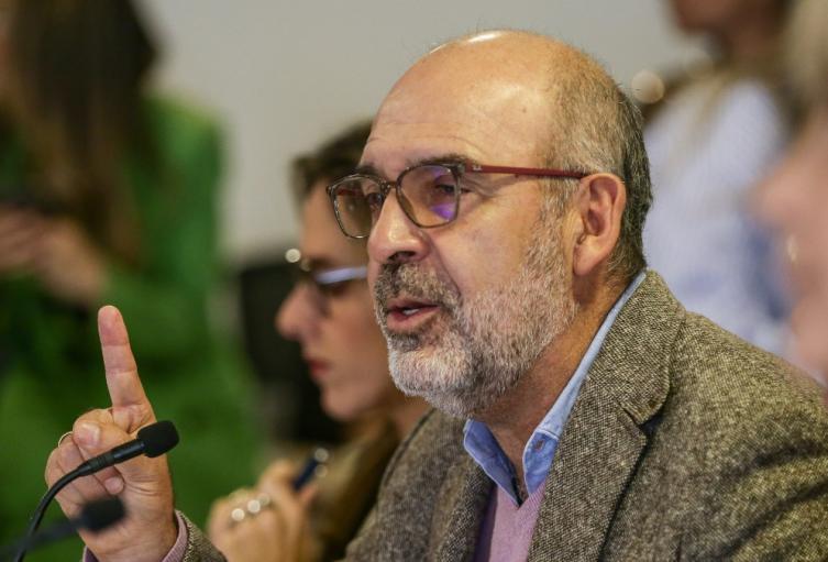Camilo Sánchez advierte que la reforma laboral podría costarle al país 500.000 empleos.