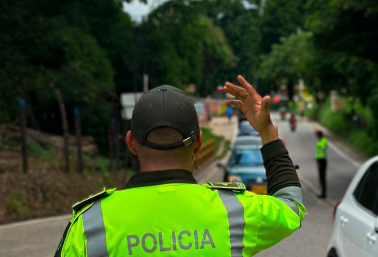 Se espera que más de 140 mil vehículos se movilicen por las carreteras de Santander.
