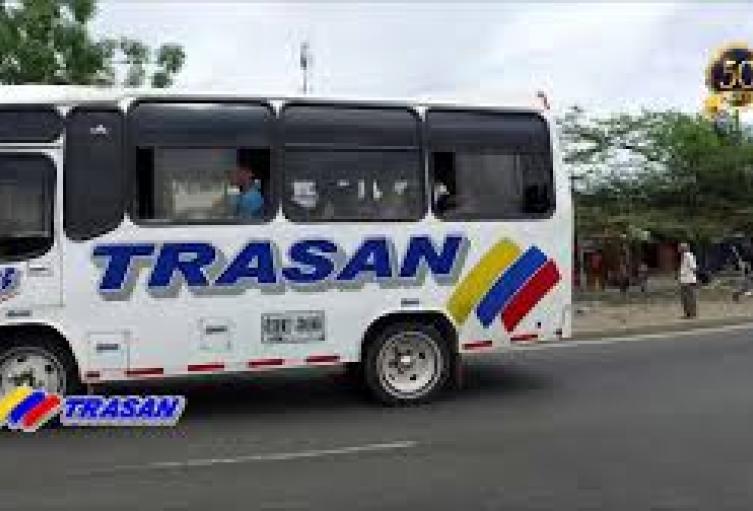 Buseta de transporte público en Cúcuta