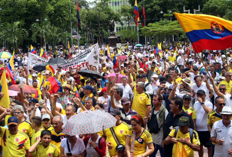 Marcha en Cúcuta a favor de Ex presidente Uribe