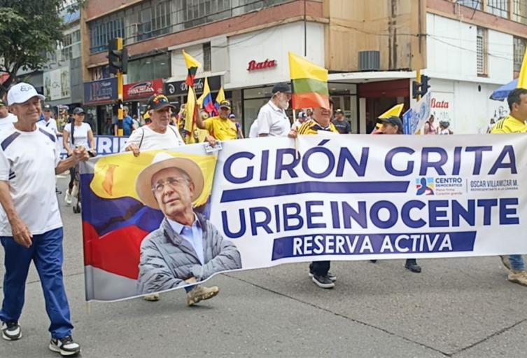 Cerca de 5 mil personas participaron en la marcha en Bucaramanga.