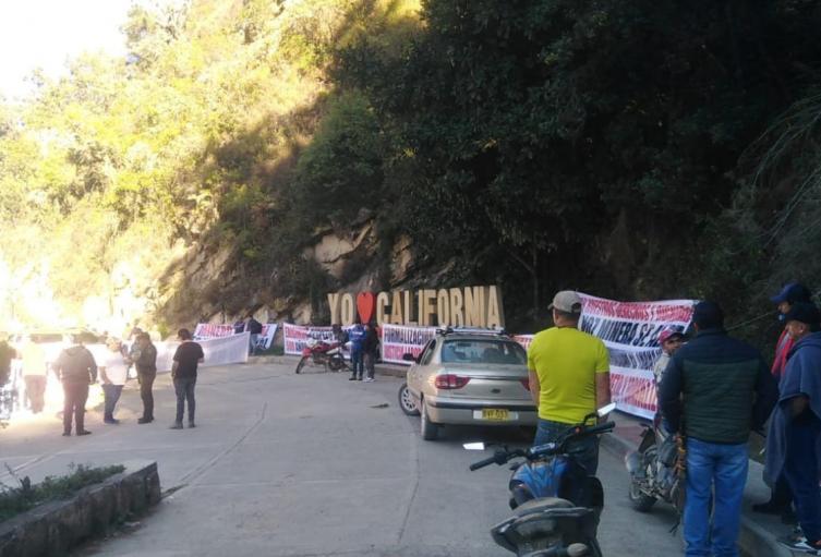 Bloqueo de mineros en California, Santander
