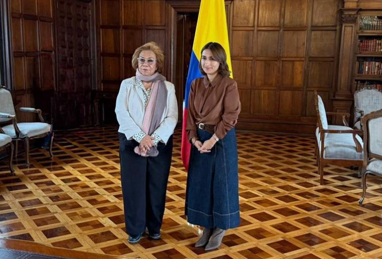 Posesión de Laura Sarabia como embajadora de Colombia en Reino Unido. 