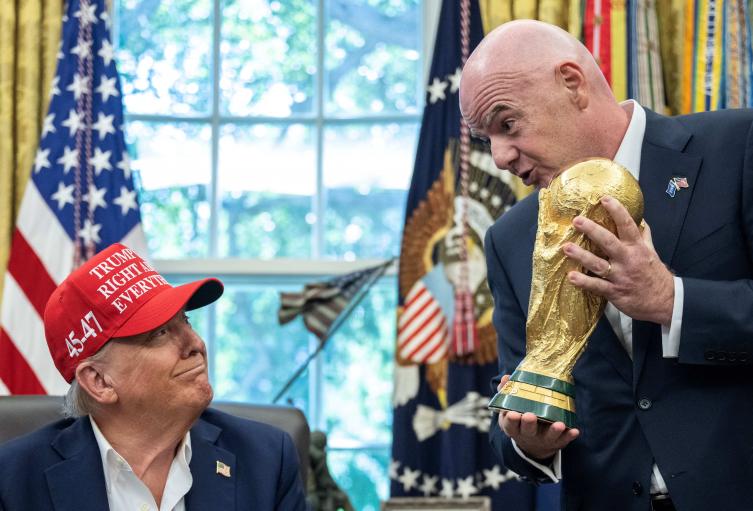 Donald Trump y Gianni Infantino, presidente de la FIFA