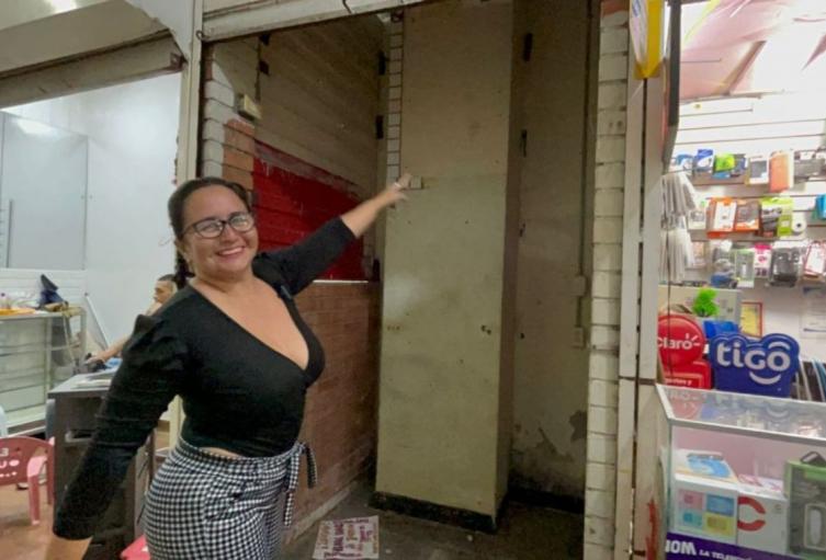 Locales del centro comercial Feghali, en el centro de Bucaramanga