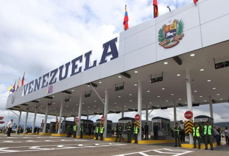 Puente internacional Atanasio Girardot - Frontera entre Colombia y Venezuela