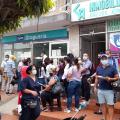 Largas filas para la entrega de medicamentos en Cúcuta
