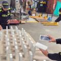 Incautación de celulares de contrabando en Santander