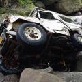 Una creciente súbita en la quebrada Oroco cerca de Galán, arrastró un vehículo y originó la muerte a los ocupantes.