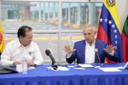 los gobernadores de Norte de Santander William Villamizar y del Estado Táchira (Venezuela) Fredy Bernal